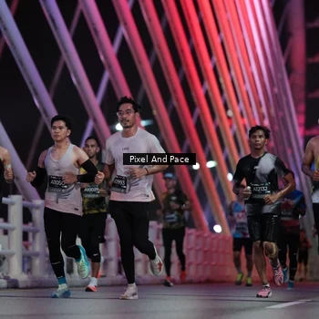 Runner Photo 6730370
