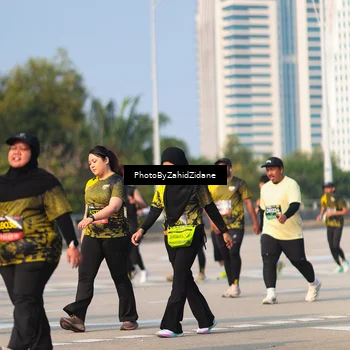 Runner Photo 6730411