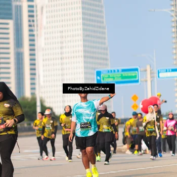 Runner Photo 6730455