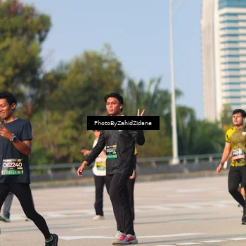 Runner Photo 6730543