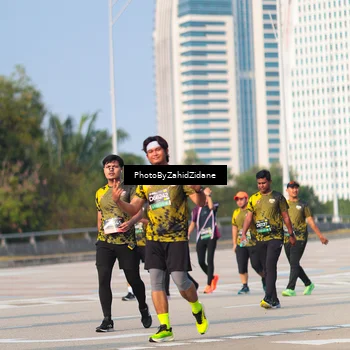 Runner Photo 6730554