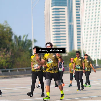 Runner Photo 6730563