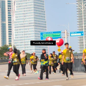 Runner Photo 6730623