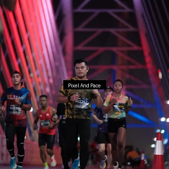 Runner Photo 6730693