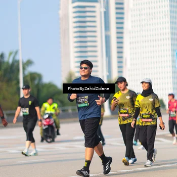 Runner Photo 6730740