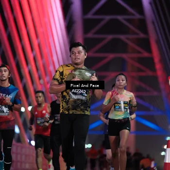Runner Photo 6730843