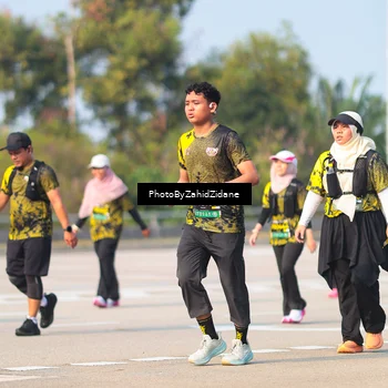 Runner Photo 6730901