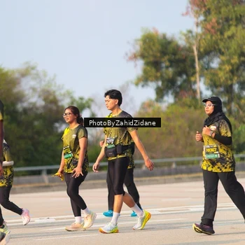 Runner Photo 6730989