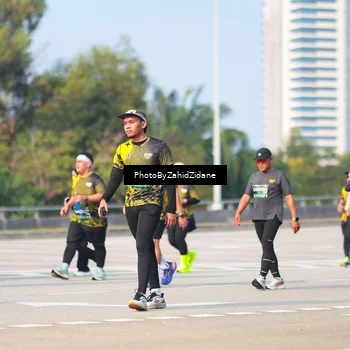 Runner Photo 6731006