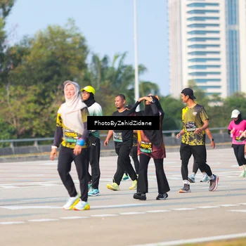 Runner Photo 6731041