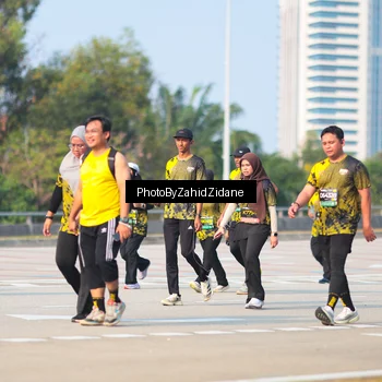 Runner Photo 6731156
