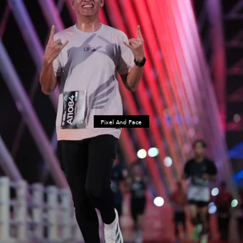 Runner Photo 6731203