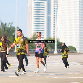 Runner Photo 6731232
