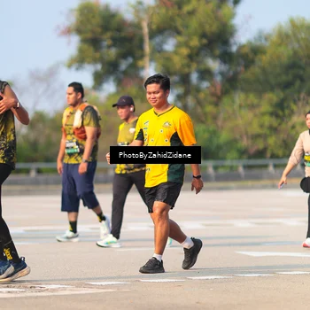 Runner Photo 6731336