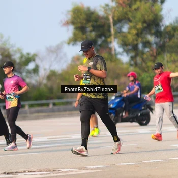 Runner Photo 6731386