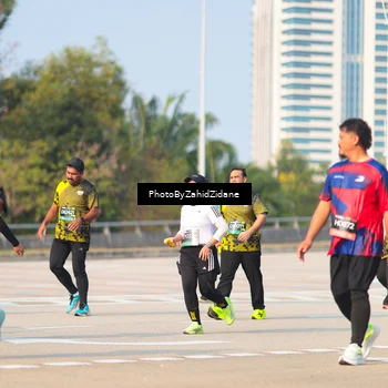 Runner Photo 6731456