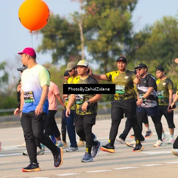 Runner Photo 6731648