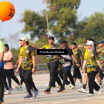 Runner Photo 6731675