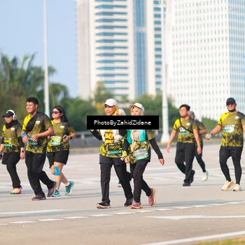 Runner Photo 6731803