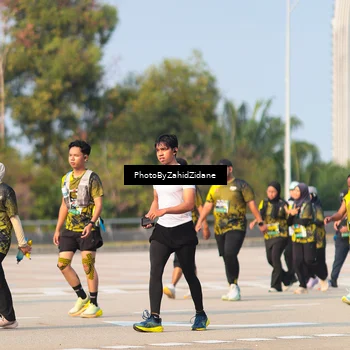 Runner Photo 6732031