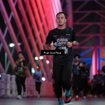 Runner Photo 6732067