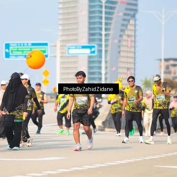 Runner Photo 6732665
