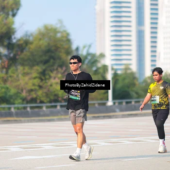 Runner Photo 6732785