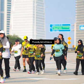 Runner Photo 6732791