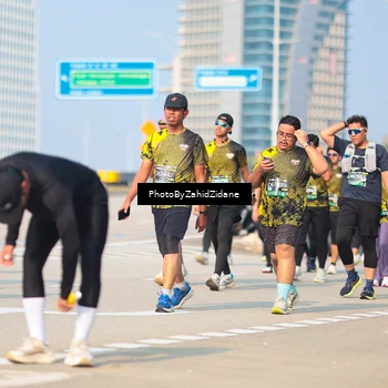 Runner Photo 6732850
