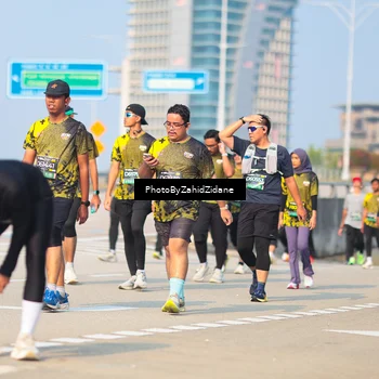 Runner Photo 6732851