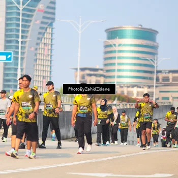 Runner Photo 6732890