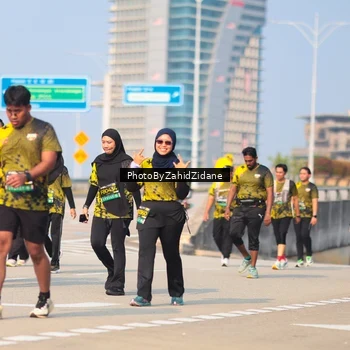 Runner Photo 6732957