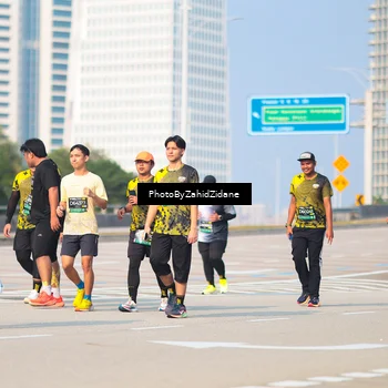 Runner Photo 6733234