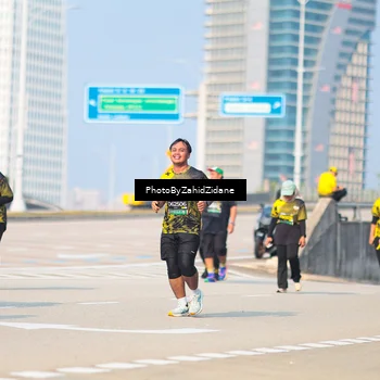 Runner Photo 6733255