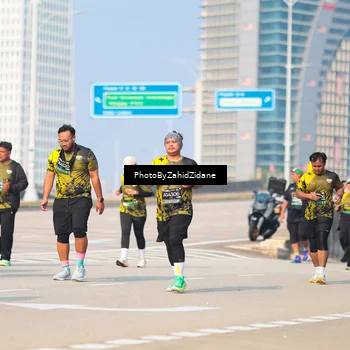 Runner Photo 6733258