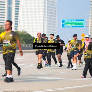 Runner Photo 6733259