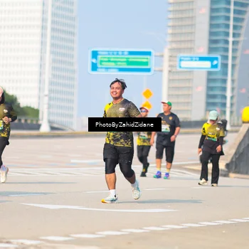 Runner Photo 6733278