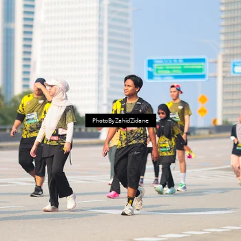 Runner Photo 6733315