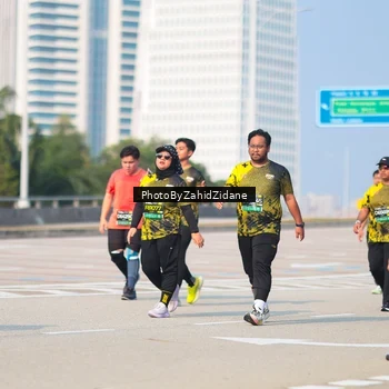 Runner Photo 6733346