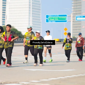 Runner Photo 6733375