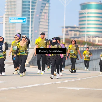 Runner Photo 6733410
