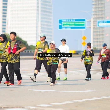 Runner Photo 6733460