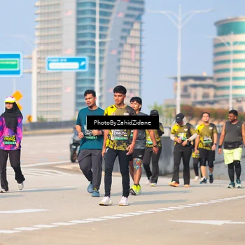 Runner Photo 6733473