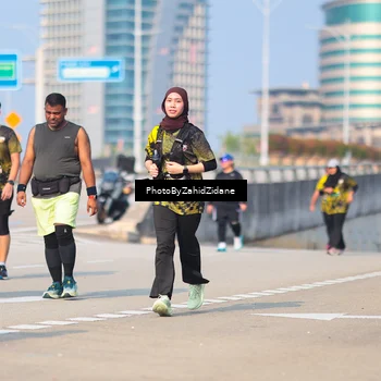 Runner Photo 6733536