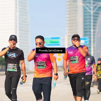 Runner Photo 6733572