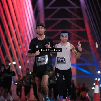 Runner Photo 6733613