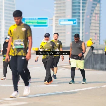 Runner Photo 6733614