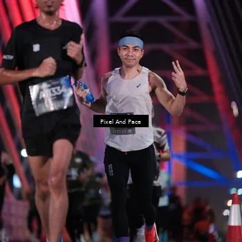 Runner Photo 6733753