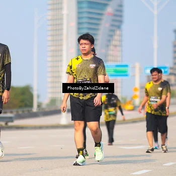 Runner Photo 6734014