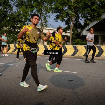 Runner Photo 6734122